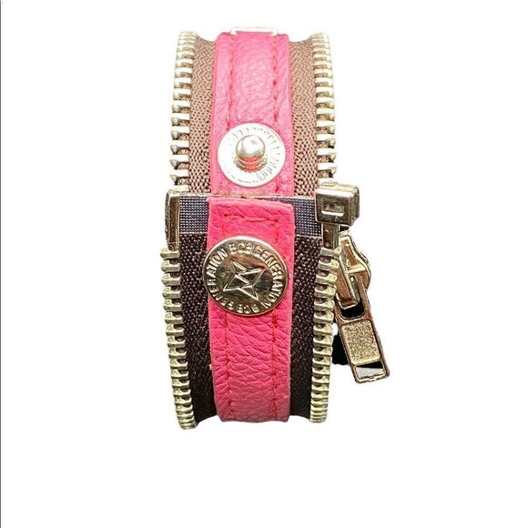 BCBGeneration Pink Leather silver studded cuff with zipper adjustable snap - Picture 9 of 10